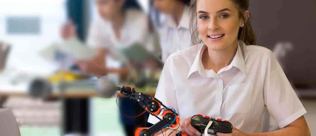 The School Uniforms Make School Better